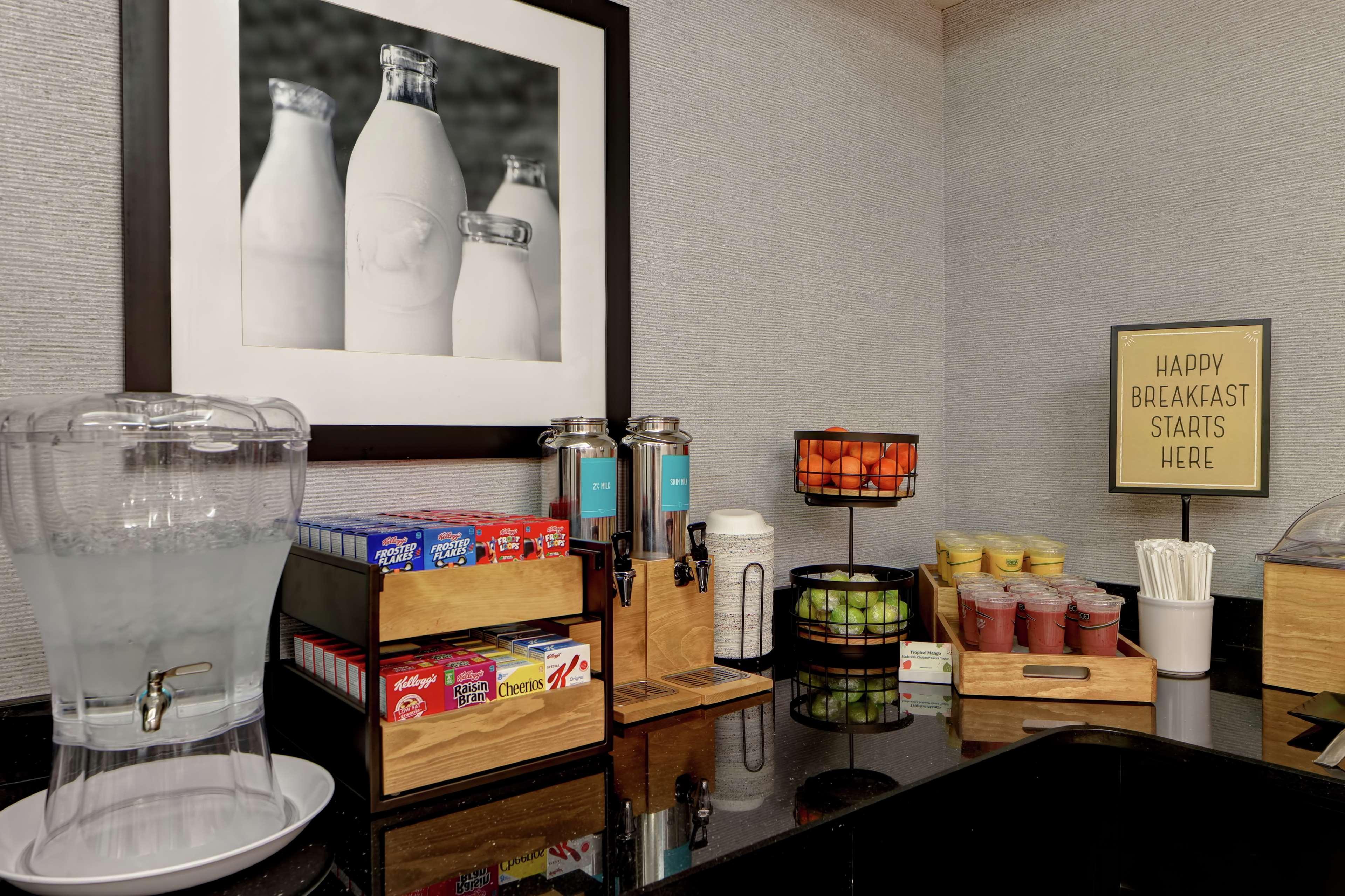 Hampton Inn Atlanta-Woodstock Esterno foto
