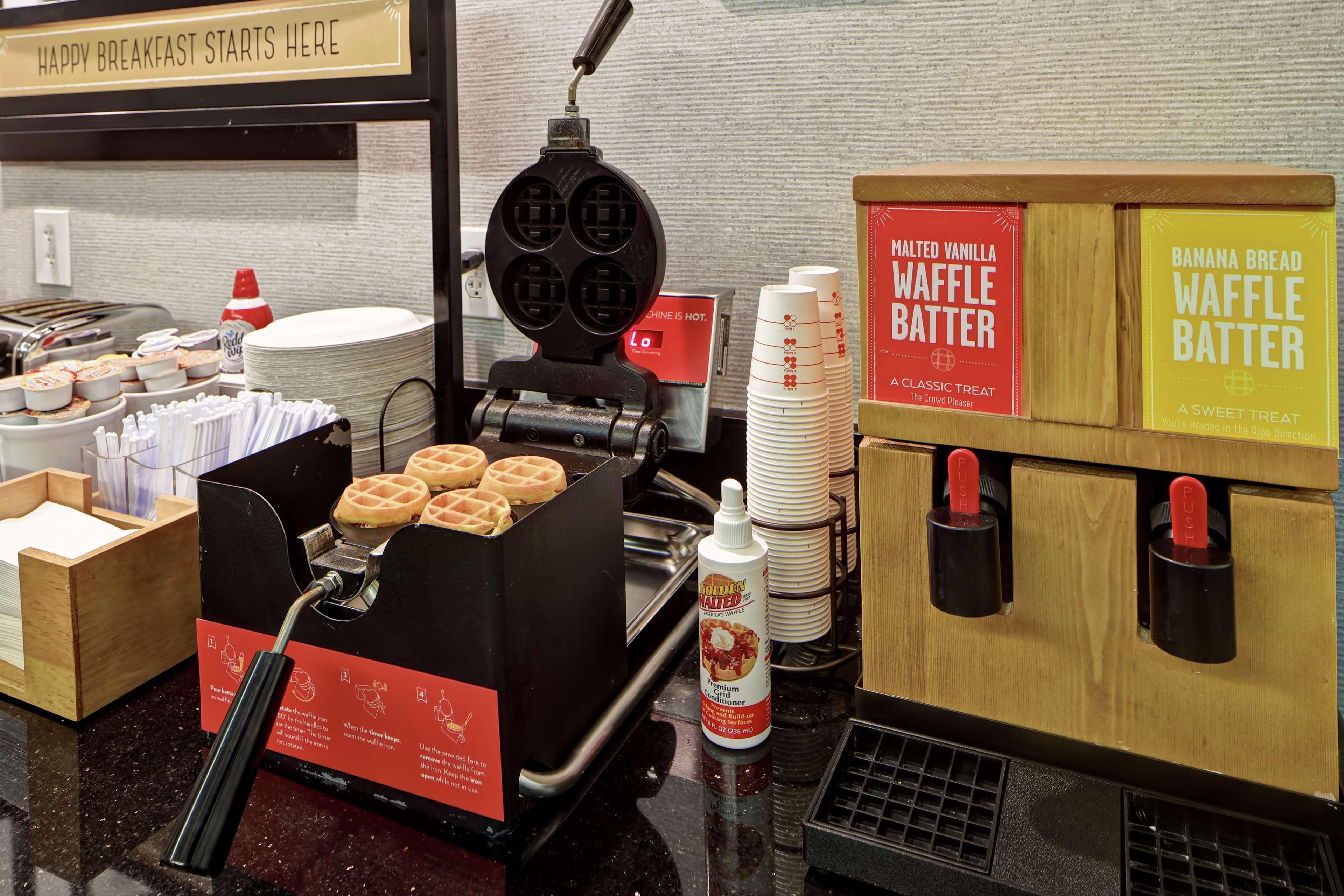 Hampton Inn Atlanta-Woodstock Esterno foto