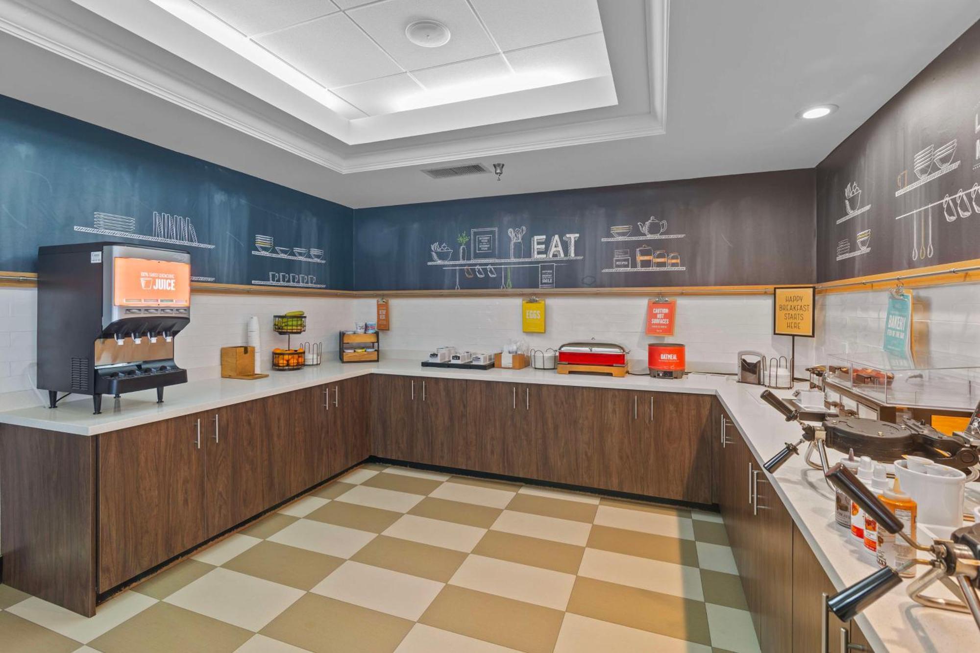 Hampton Inn Atlanta-Woodstock Esterno foto